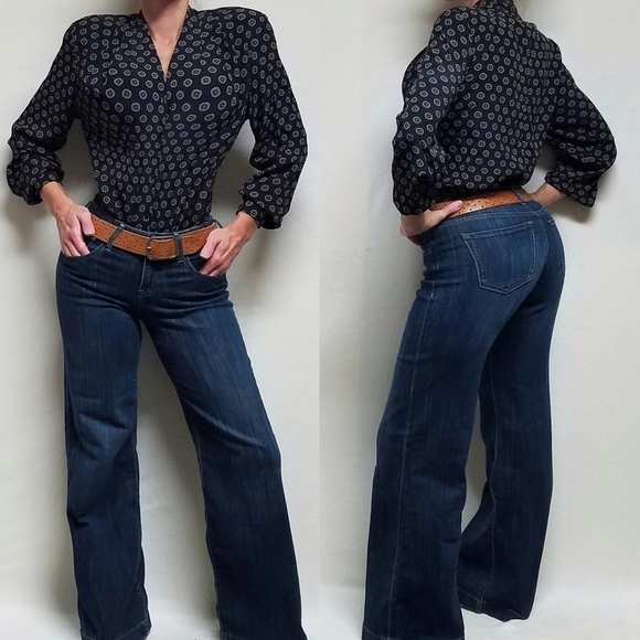 Vintage Evan Picone Dark Blue Gold Print Pleated Wide Shoulder Button Up Blouse - Picture 1 of 13